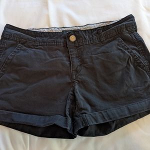 Aeropostale Midi Twill Cuffed Shorts Size 6 Color Distressed Black